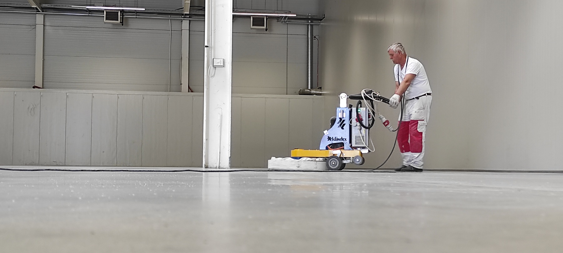 IMG-172843396c42e93bcfd42a0b45d30ba8-V